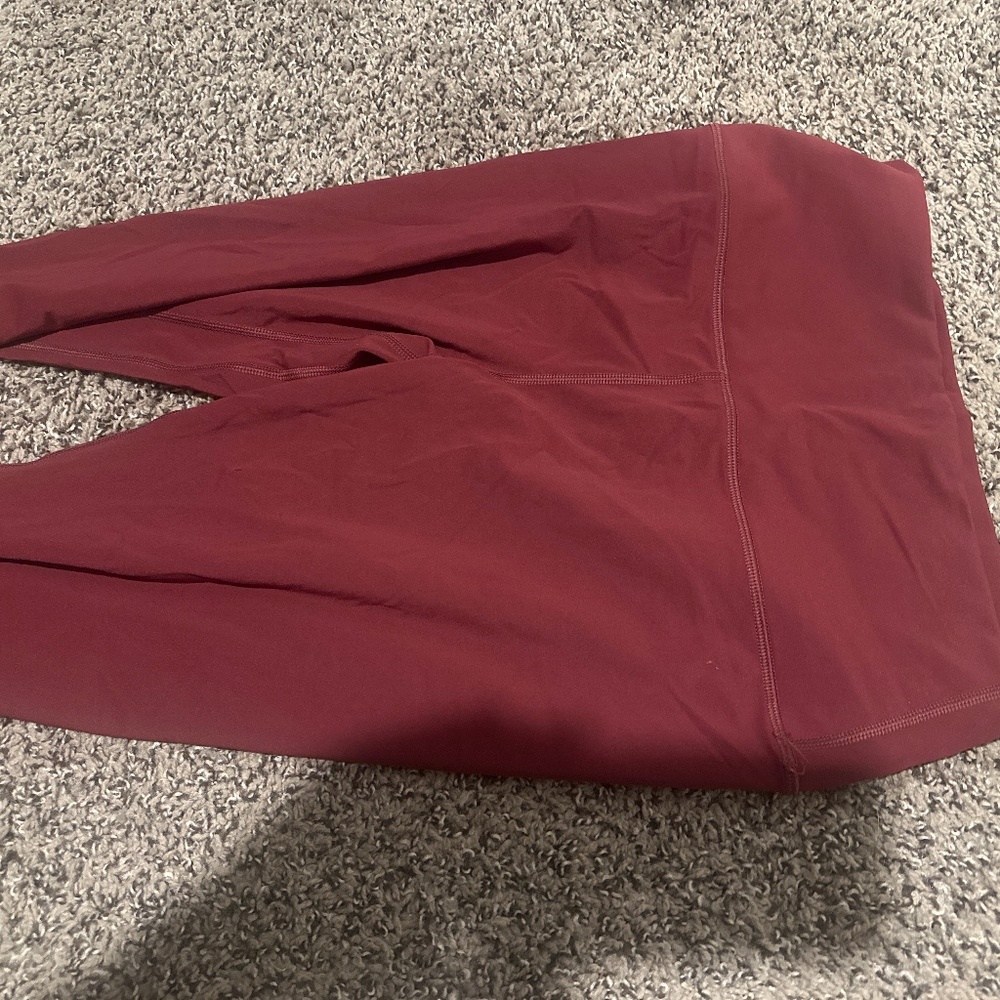 Maroon leggings